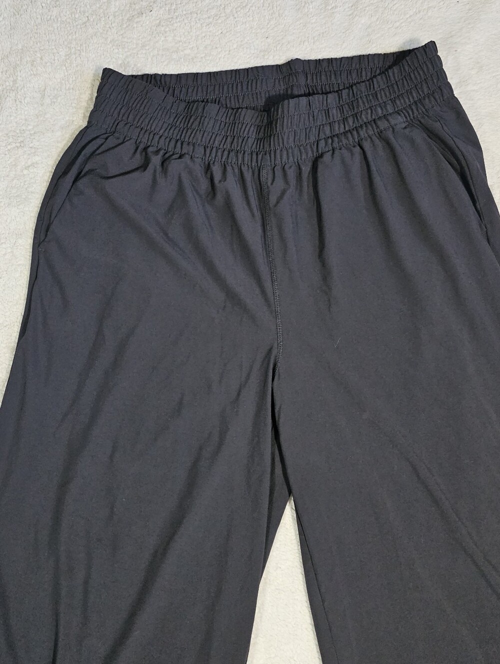 Vuori Black Wide-Leg Pants Size XL. - Picture 2 of 9